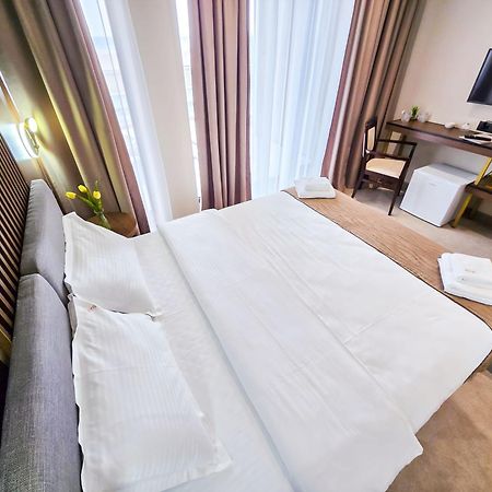 Sonio Boutique Hotel มามายา ภายนอก รูปภาพ